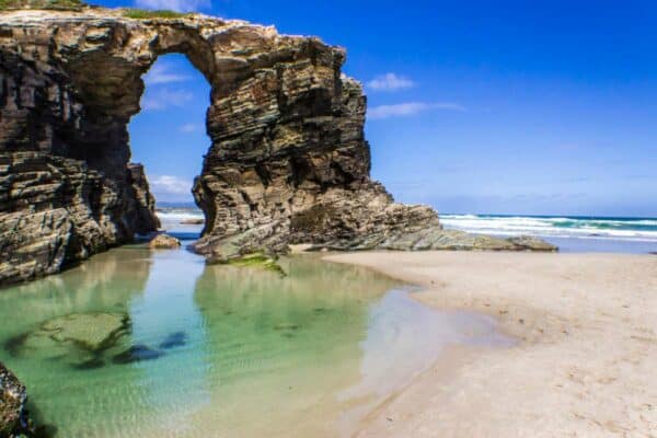 Playa de Las Catedrales in Galizien